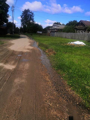 В Фурманове раз в год ломается уличная колонка